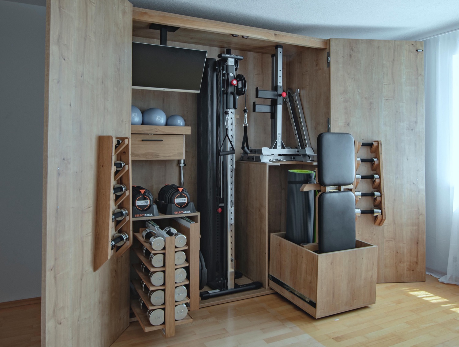 Geöffnete SESAMFIT Power Box